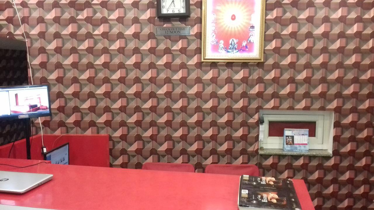 Grace Hotel Karnāl Екстериор снимка